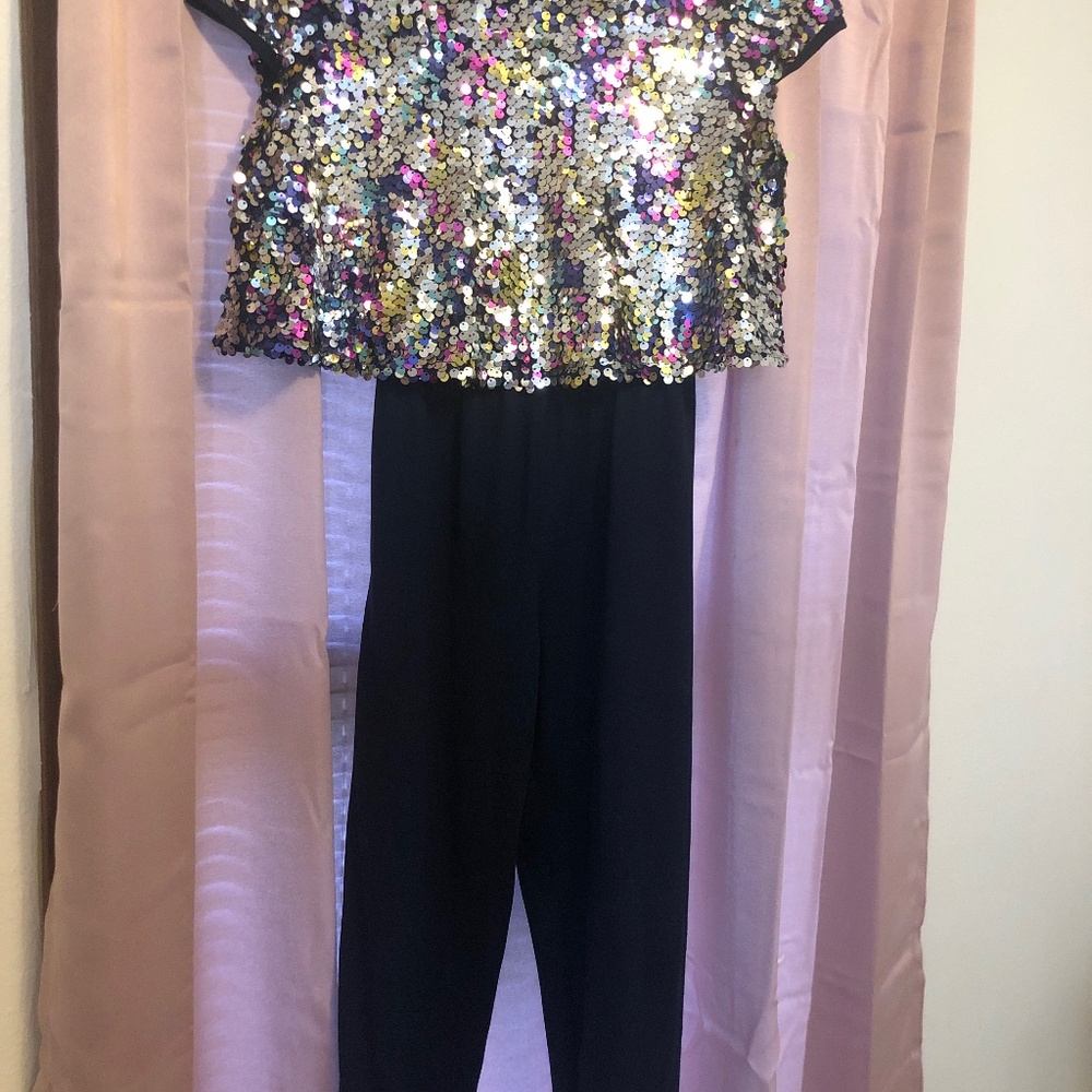 Girls Jumper (7/8)